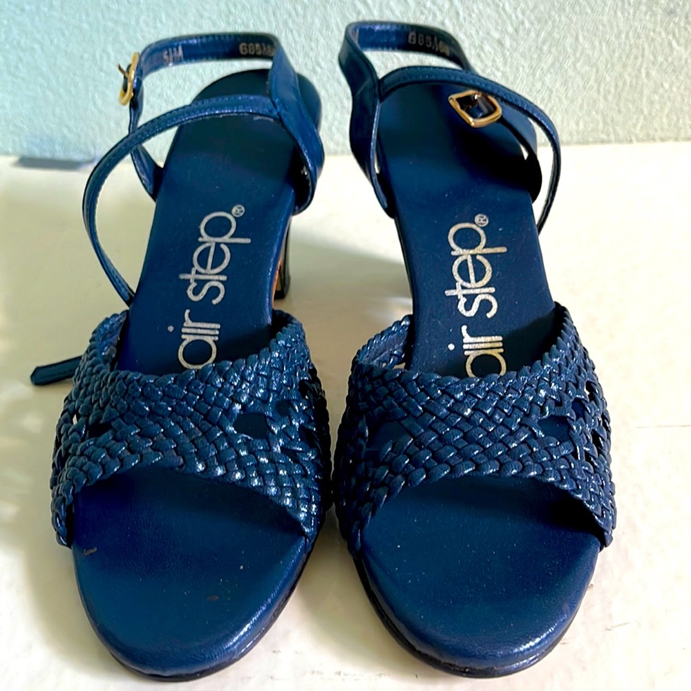 Vintage air step Strap Sandals